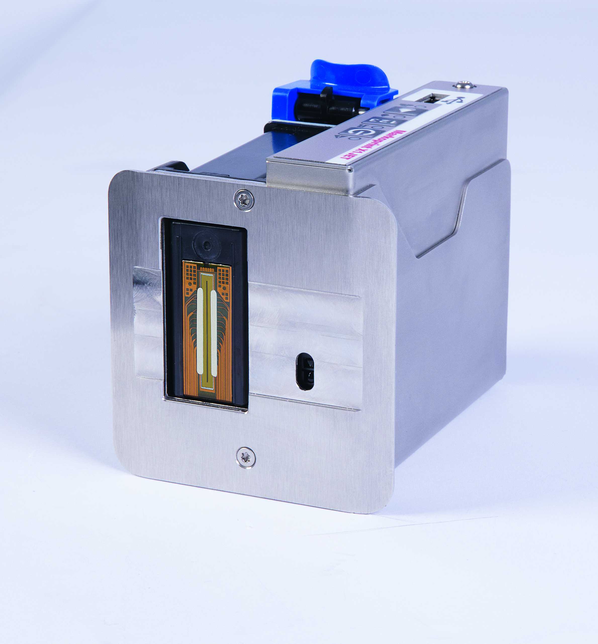 LX Ultra auf weiß links vorne.jpg